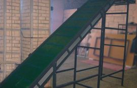 Объект: Конвейер ленточный Z-образный для транспортировки пластика