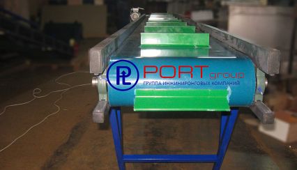 Наклонный ленточный конвейер для работы при температуре до -40°