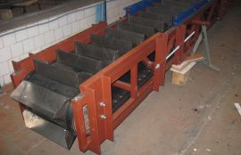 Ленточный конвейер с металлическими ковшами для песка - фото 6