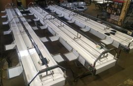 Объект: Ленточные конвейеры для перемещения и наполнения лотков с едой