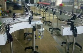 Объект: Пластинчатый конвейер для транспортировки бутылок с подсолнечным маслом