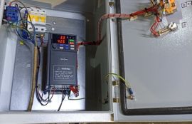 L-образный ленточный конвейер для транспортировки свинцовых пластин для компании АО 