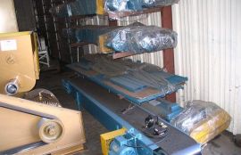 Ленточный конвейер для транспортировки коробок с мебелью весом 25 кг - фото 3