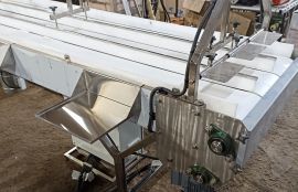 Объект: Конвейеры для перемещения и наполнения лотков с едой для компании Яндекс.Еда (Яндекс.Шеф)