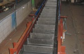 Ленточный конвейер с металлическими ковшами для песка - фото 8