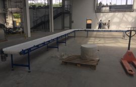 Поворотный конвейер с модульной лентой для металлической посуды - фото 4