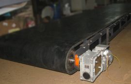 Объект: Ленточный конвейер для транспортировки автомобильных и грузовых шин в шредер