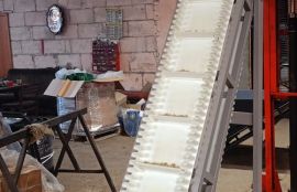 Конвейер с бункером для дозированной подачи и перемещения таблеток для компании «Квадрат - С» (бренд «Витамир») - фото 4